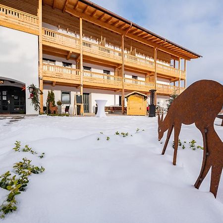 Berghotel & Chalets Adersberg Chiemgau Card Kostenfrei Grassau  Eksteriør billede