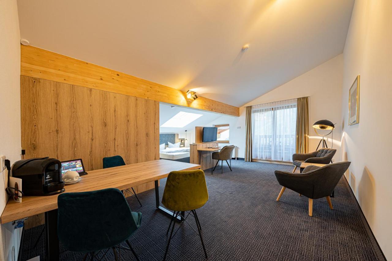 Berghotel & Chalets Adersberg Chiemgau Card Kostenfrei Grassau  Eksteriør billede