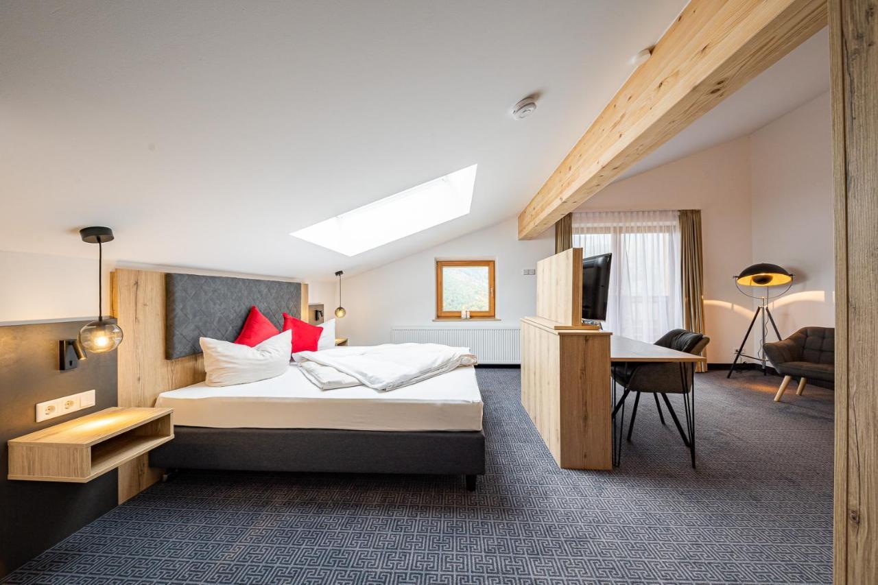 Berghotel & Chalets Adersberg Chiemgau Card Kostenfrei Grassau  Eksteriør billede